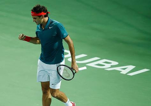 Dubai Tennis Championships: Thắng dễ Benjamin Becker, Federer thẳng tiến vào vòng 2